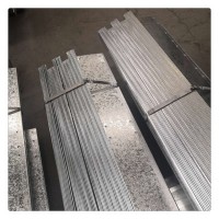 供應(yīng)冷彎型鋼 C/Z/U型鋼 鍍鋅檁條 鋼結(jié)構(gòu)承重板