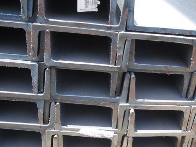 廠家直銷各種規(guī)格提供 定制 建筑鋼材 槽鋼 機(jī)械加工用不銹鋼槽鋼