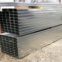 天津廠家來樣訂制建材 C型鋼檁條鍍鋅板 各規(guī)格型號(hào)金屬板供應(yīng)