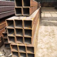 廠家供應(yīng) 現(xiàn)貨加工 各種規(guī)格 無(wú)縫方管 重工機(jī)械16mn無(wú)縫方管