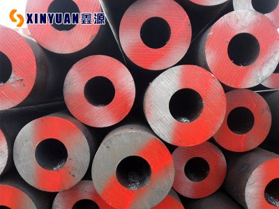 廠家直銷45號(hào)無(wú)縫鋼管大小口徑45#無(wú)縫管切割45#厚壁無(wú)縫鋼管