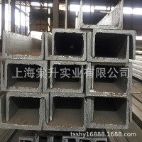 供應(yīng)現(xiàn)貨熱扎q235鍍鋅槽鋼 10# 12# 14# 16# 18#搭建閣樓槽鋼