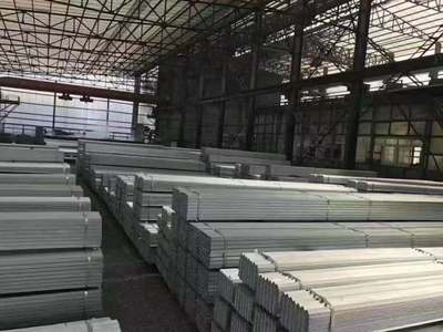 廠家直銷國標(biāo)角鋼沖孔角鐵不等邊角鋼鍍鋅角鋼加工定制可配送到廠