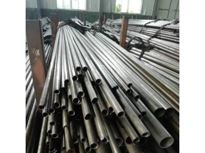 廠家供應(yīng)16mn精密無縫鋼管可切割各種規(guī)格的精密無縫鋼管