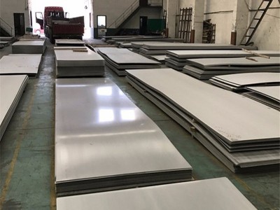 現(xiàn)貨供應201不銹鋼鋼板化工設備用不銹鋼鋼板開平沖壓定制