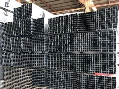 量力市場廠家批發(fā)鍍鋅管打圍廣告牌用50方管*1個厚 100方管*1.5厚