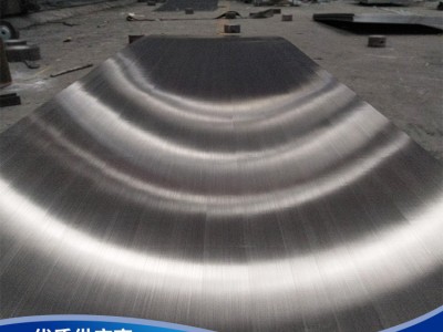 廠家供應(yīng)熱軋工藝 Q235+304不銹鋼復(fù)合板碳鋼 耐磨復(fù)合鋼板可定制