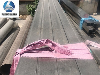 廠家直供304大孔不銹鋼焊管定制工業(yè)大口鏡面光管不銹鋼焊管