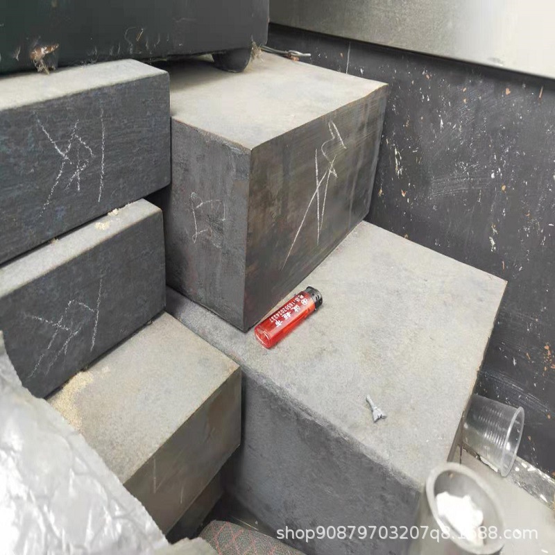 630固溶時效140厚棒材.jpg