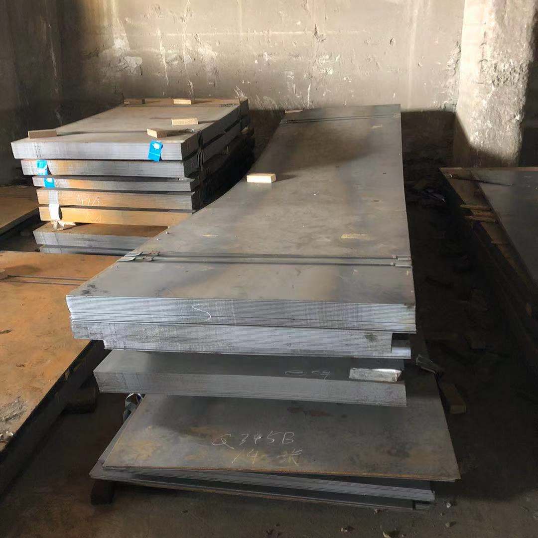 357223300671108731