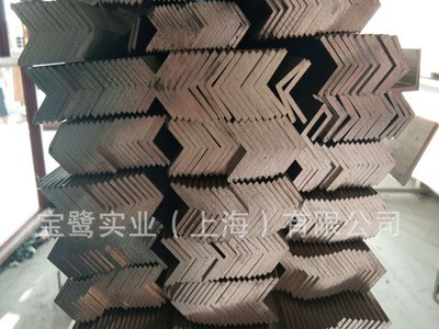 廠家供應(yīng)等邊角鋁 等邊角鋁型材 角鋁 規(guī)格較齊全 歡迎訂購(gòu)