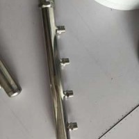 批發(fā)不銹鋼分水器 自來(lái)水管分水器 現(xiàn)貨直供不銹鋼水表分水器