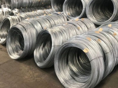 廠家供應(yīng)大棚建設(shè)、葡萄搭架上使用的2.6# 200g 熱鍍鋅鋼絲