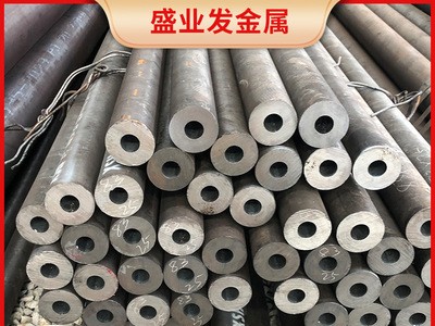 廠家供應(yīng)現(xiàn)貨20#無縫管 大口徑 小口徑20#無縫鋼管 可切割
