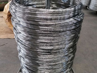 304 316 不銹鋼光亮絲冷拔絲中硬絲0.5mm--5.0mm廠(chǎng)家直銷(xiāo)