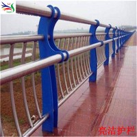 供應(yīng)市政護(hù)欄不銹鋼復(fù)合管護(hù)欄304不銹鋼護(hù)欄橋梁防護(hù)欄交通設(shè)施