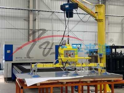孚來(lái)迪  板材吸吊機(jī)  小型板材吸吊機(jī) 小型板材搬運(yùn)吸吊機(jī) 板材小型吸吊機(jī) 用于各種板材搬運(yùn)