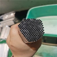 廠家直銷304不銹鋼毛細(xì)管 316L精密管鉚釘管襯套管卡套管 切割