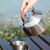 戶外不銹鋼燒水壺咖啡壺野營(yíng)茶壺便攜式野外露營(yíng)裝備工廠批發(fā)價(jià)
