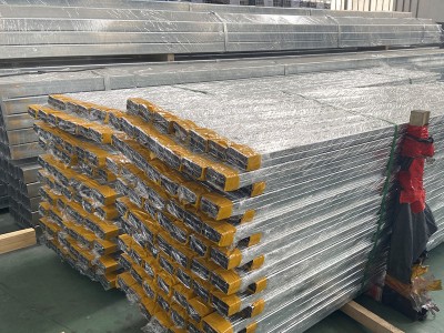 槽鋼廠家供應(yīng) 10#槽鋼機械制作鋼鐵建筑鋼結(jié)構(gòu)槽鋼方角